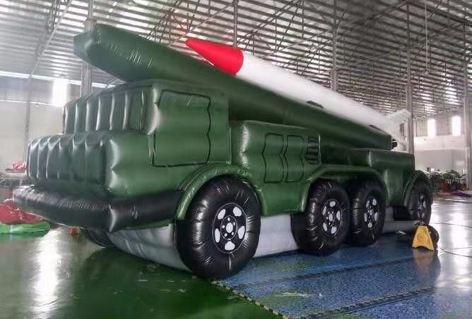 鹿寨军事导弹发射车